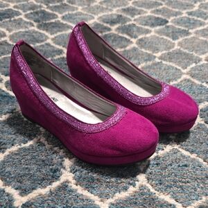 American Eagle Outfitters Magenta Wedge Shoes